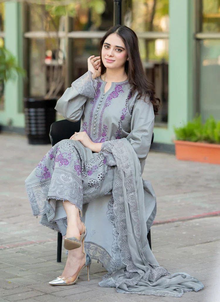 MP1047 - Mushq - 3PC Lawn ChickenKari Embroidered Suit