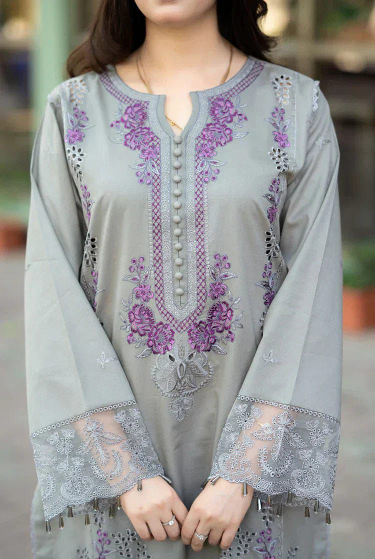 MP1047 - Mushq - 3PC Lawn ChickenKari Embroidered Suit