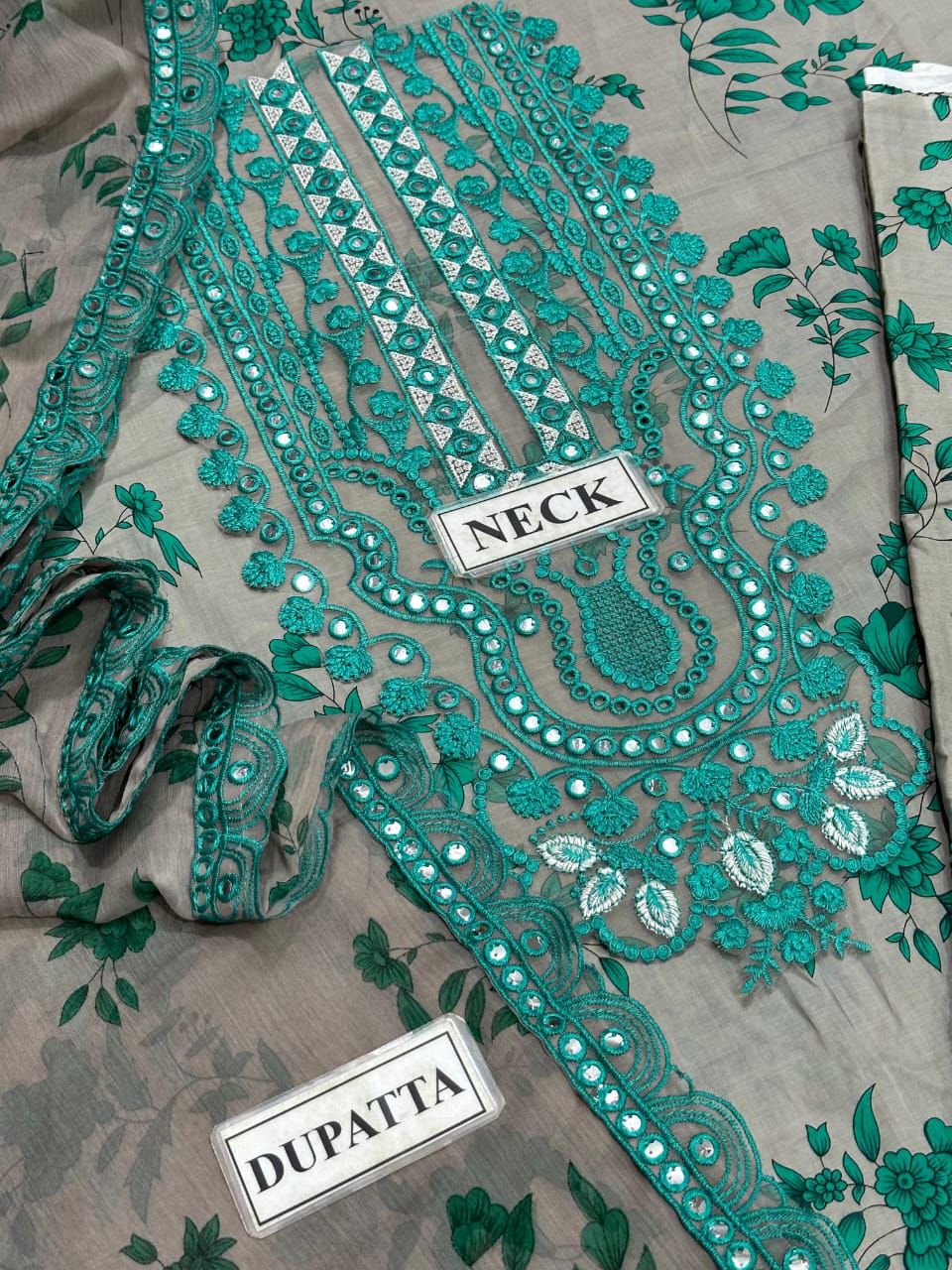 LAWN UN-STITCHED 3PC
