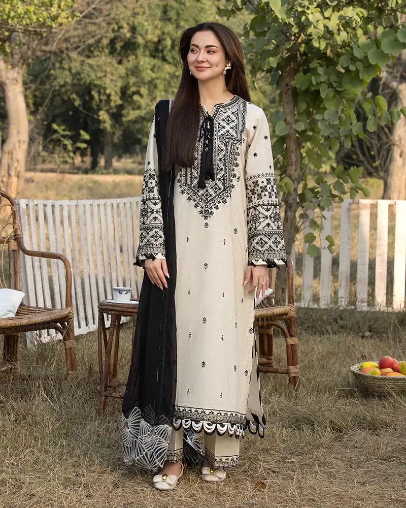 QALAMQAR Dhanak Embroidered Hit Code — Unstitched 3-Piece