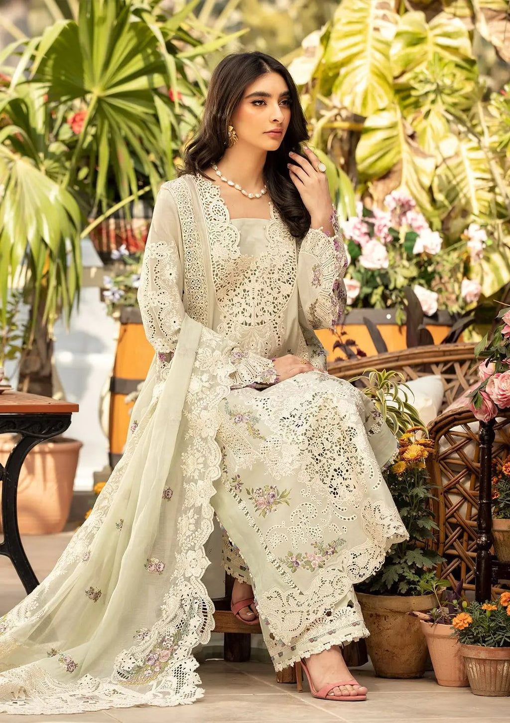 Lawn - Elaf Premium - Luxury Lawn 25 - ELM#1B - Sanaa