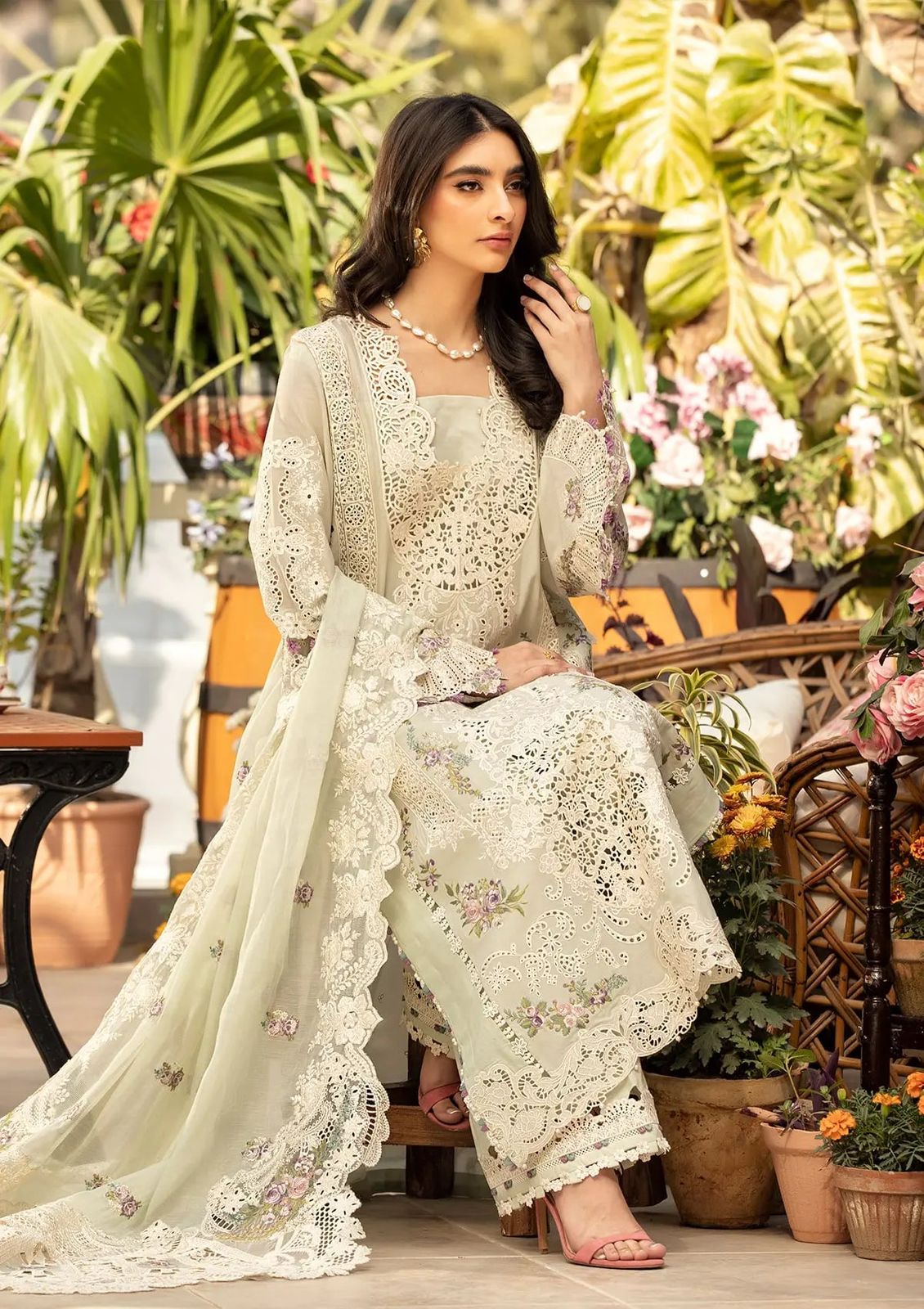 Lawn - Elaf Premium - Luxury Lawn 25 - ELM#1B - Sanaa
