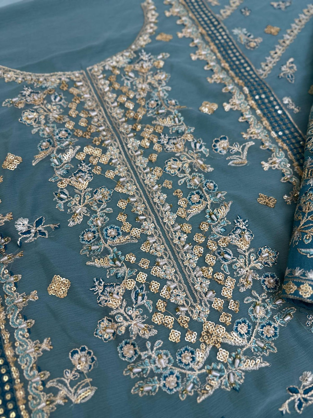 3PC EMBROIDERED SUIT MB 171