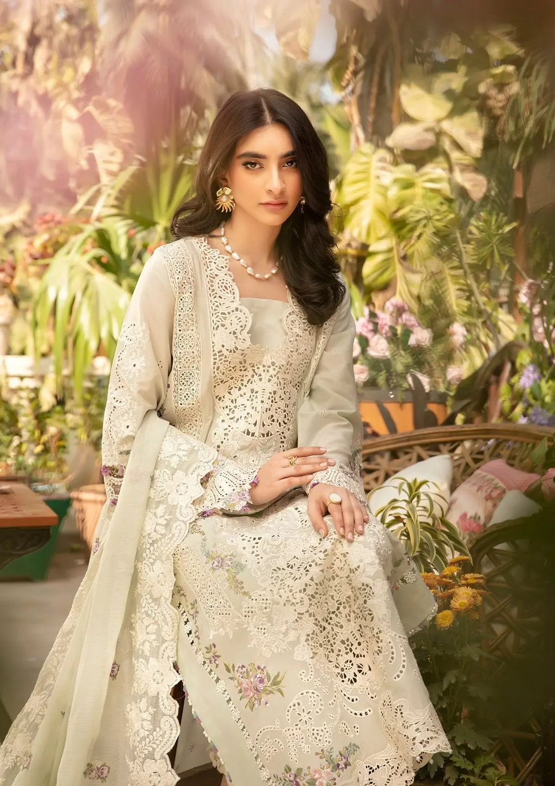 Lawn - Elaf Premium - Luxury Lawn 25 - ELM#1B - Sanaa
