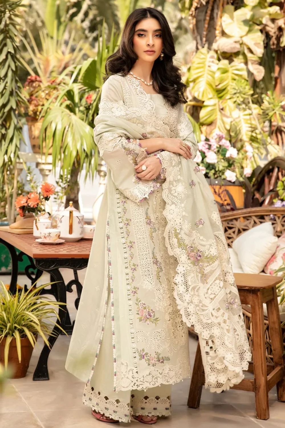 Lawn - Elaf Premium - Luxury Lawn 25 - ELM#1B - Sanaa